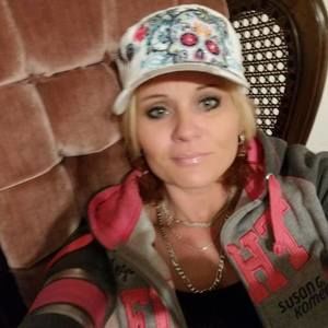 Meet your Posher, Tiffany